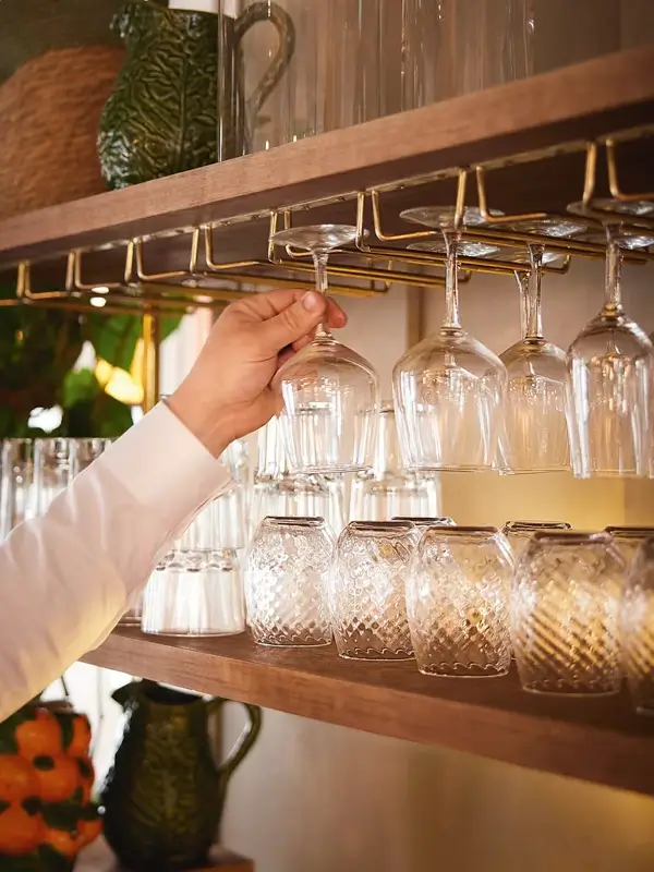 Verres dans un bar